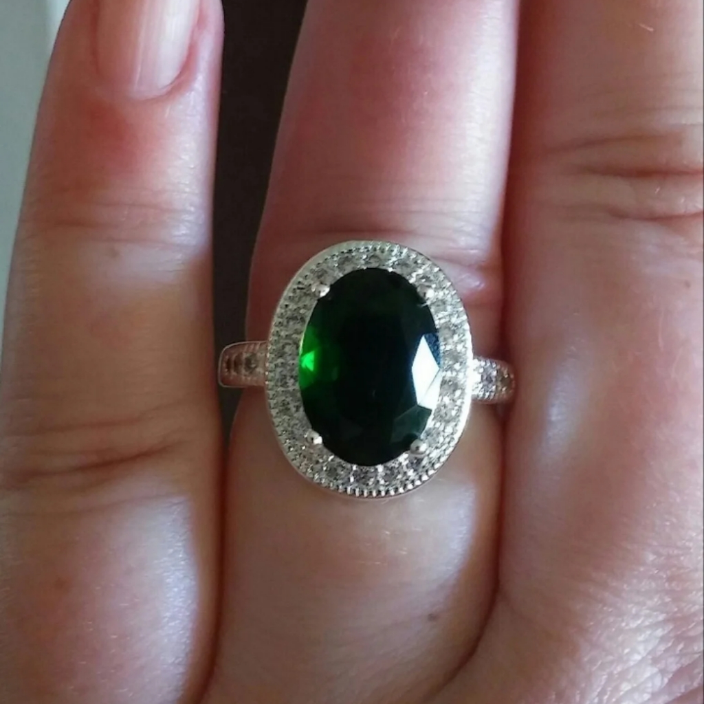 10k White Gold Over Silver Oval Emerald Simulated Diamond Halo Ring Sz 9